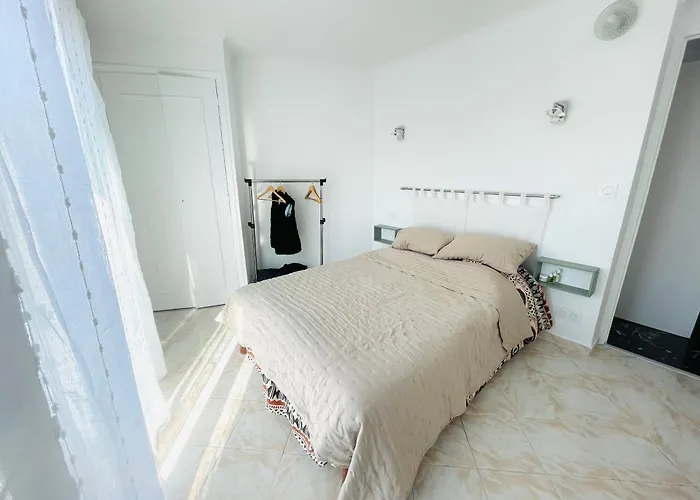 French Riviera Centre Port Balcon Panoramique Et Clim 아파트 Saint-Raphaël