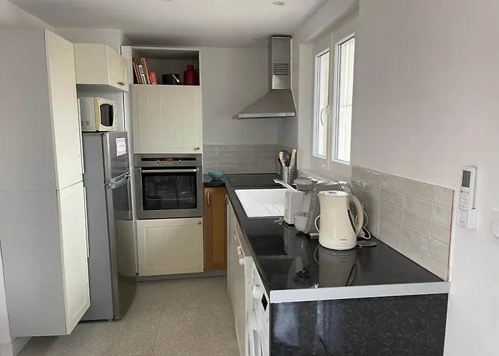 French Riviera Centre Port Balcon Panoramique Et Clim *