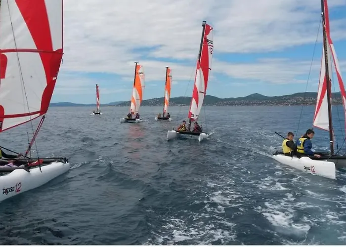 French Riviera Centre Port Balcon Panoramique Et Clim * Saint-Raphaël