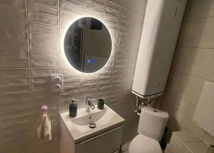 French Riviera Centre Port Balcon Panoramique Et Clim * Saint-Raphaël