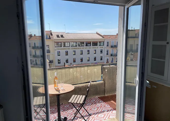 French Riviera Centre Port Balcon Panoramique Et Clim Apartment